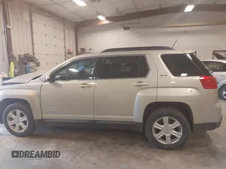 2015 GMC Terrain SLE z VIN 2GKFLWEK8F6393684, wystawiony jako IAAI lot #42242744 z przebiegiem 90 077 mil mil oraz . Historia ofert i sprzedaży dostępna na DreamBid. Obrazek 14.