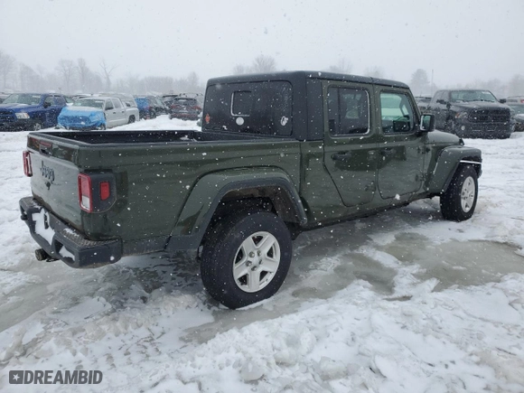 2022 Jeep Gladiator Texas Trail with VIN 1C6HJTAG3NL106162, listed as a Copart auction lot 46654135 with 40,582 mi miles and Salvage Title. Bid and sale history available at carsss.com. Image 3.