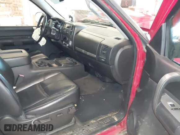 2007 Chevrolet Silverado 1500 Work Truck with VIN 2GCEC13J671516238, listed as a IAAI auction lot 41889211 with 209,895 mi miles and . Bid and sale history available at DreamBid. Image 5.