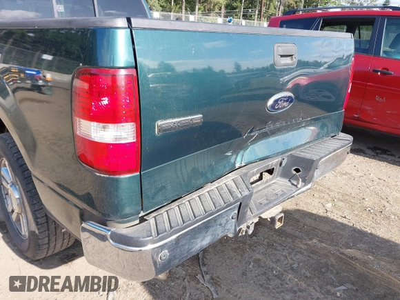2007 Ford F-150 XL z VIN 1FTPX12V47FB44912, wystawiony jako IAAI lot #42520469 z przebiegiem 163 277 mil mil oraz . Historia ofert i sprzedaży dostępna na DreamBid. Obrazek 6.