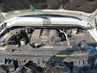 2005 Infiniti QX56 with VIN 5N3AA08C05N807342, listed as a IAAI auction lot 41421659 with 158,630 mi miles. Bid and sale history available at carsss.com. Image 10.