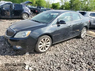 2015 Buick Verano Group z VIN 1G4PS5SKXF4178998, wystawiony jako Copart lot #56062525 z przebiegiem 98 550 mil mil oraz Czysty tytuł • Clean title. Historia ofert i sprzedaży dostępna na DreamBid. Obrazek 1.