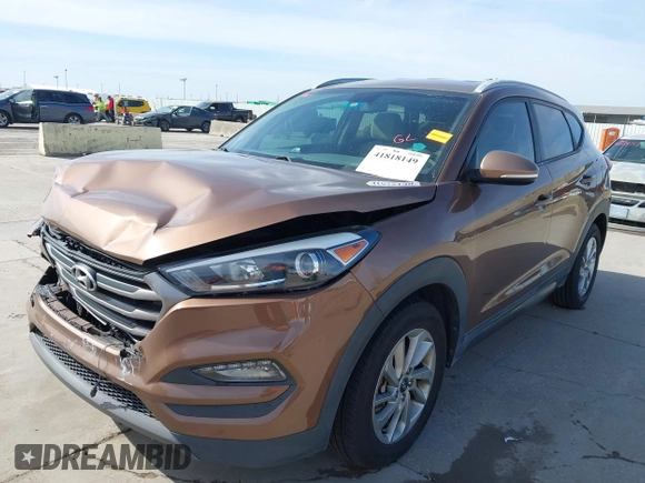 2016 Hyundai Tucson Limited with VIN KM8J33A20GU137662, listed as a IAAI auction lot 41818149 with 120,010 mi miles. Bid and sale history available at carsss.com. Image 18.