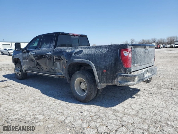 2021 Chevrolet Silverado 3500HD High Country with VIN 1GC4YVEY6MF208764, listed as a Copart auction lot 47493494 with 105,655 mi miles and Salvage Title. Bid and sale history available at carsss.com. Image 2.