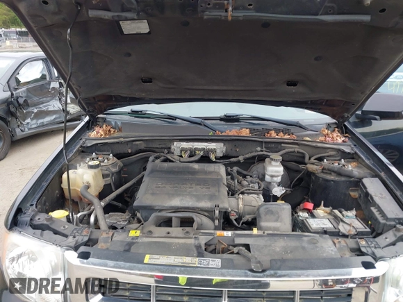 2012 Ford Escape Limited with VIN 1FMCU9EG8CKB10598, listed as a IAAI auction lot 42240994 with 130,092 mi miles and . Bid and sale history available at DreamBid. Image 10.