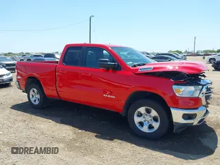 2022 Ram 1500 Big Horn z VIN 1C6RRFBG9NN278777, wystawiony jako IAAI lot #41982381 z przebiegiem 66 070 mil mil oraz . Historia ofert i sprzedaży dostępna na DreamBid. Obrazek 1.