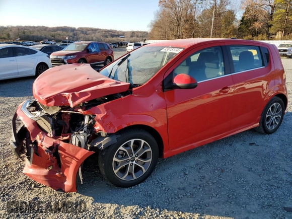 2018 Chevrolet Sonic LT z VIN 1G1JD6SB5J4118848, wystawiony jako Copart lot #83615174 z przebiegiem 17 483 mil mil oraz Szkoda całkowita • Salvage title. Historia ofert i sprzedaży dostępna na DreamBid. Obrazek 1.