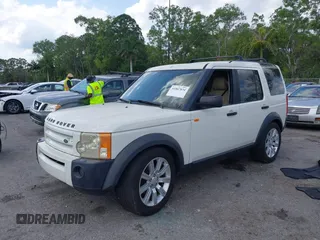 2006 Land Rover LR3 SE with VIN SALAD25416A369381, listed as a IAAI auction lot 41807834 with 229,910 mi miles. Bid and sale history available at carsss.com. Image 17.