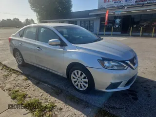 2017 Nissan Sentra SV with VIN 3N1AB7APXHY318697, listed as a Copart auction lot 54083275 with 218,610 mi miles and Clean Title. Bid and sale history available at carsss.com. Image 1.