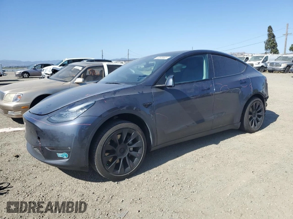 2022 Tesla Model Y Long Range z VIN 7SAYGDEE6NF429701, wystawiony jako Copart lot #58585665 z przebiegiem 86 537 mil mil oraz Szkoda całkowita • Salvage title. Historia ofert i sprzedaży dostępna na DreamBid. Obrazek 1.