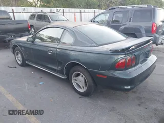 1998 Ford Mustang z VIN 1FAFP4041WF161422, wystawiony jako IAAI lot #42495413 z przebiegiem 207 906 mil mil oraz . Historia ofert i sprzedaży dostępna na DreamBid. Obrazek 3.