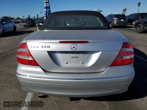 2005 Mercedes-Benz CLK 320 with VIN WDBTK65G45T045124, listed as a Copart auction lot 81193874 with 71,574 mi miles and Salvage Title. Bid and sale history available at DreamBid. Image 6.