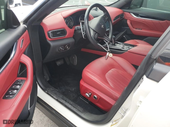 2022 Maserati Levante GT with VIN ZN661XUA2NX396142, listed as a Copart auction lot 74975334 with 0 mi miles and Salvage Title. Bid and sale history available at carsss.com. Image 8.