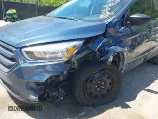 2018 Ford Escape S z VIN 1FMCU0F79JUA63979, wystawiony jako IAAI lot #42184819 z przebiegiem 125 720 mil mil oraz . Historia ofert i sprzedaży dostępna na DreamBid. Obrazek 6.