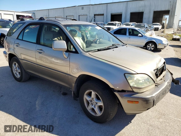2002 Lexus RX 300 with VIN JTJHF10U920278373, listed as a Copart auction lot 81881594 with 197,501 mi miles and Salvage Title. Bid and sale history available at carsss.com. Image 4.