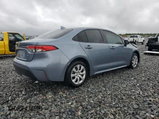 2024 Toyota Corolla LE with VIN 5YFB4MDE4RP131395, listed as a Copart auction lot 52144825 with 20,900 mi miles and Salvage Title. Bid and sale history available at carsss.com. Image 3.