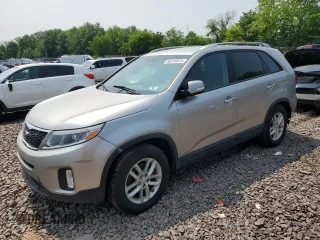 2015 Kia Sorento LX with VIN 5XYKTCA69FG636374, listed as a Copart auction lot 60235975 with 108,768 mi miles and Non repairable. Bid and sale history available at DreamBid. Image 1.