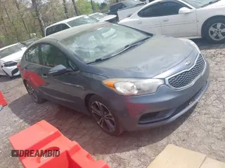 2014 Kia Forte EX with VIN KNAFZ4A89E5076447, listed as a IAAI auction lot 41913489 with 219,823 mi miles. Bid and sale history available at carsss.com. Image 1.