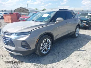 2021 Chevrolet Blazer LT with VIN 3GNKBCRS9MS582176, listed as a IAAI auction lot 42192476 with 29,863 mi miles and . Bid and sale history available at DreamBid. Image 2.