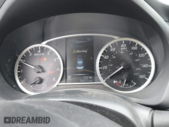 2018 Nissan Sentra S with VIN 3N1AB7AP7JY203304, listed as a IAAI auction lot 41933570 with 70,371 mi miles. Bid and sale history available at carsss.com. Image 16.