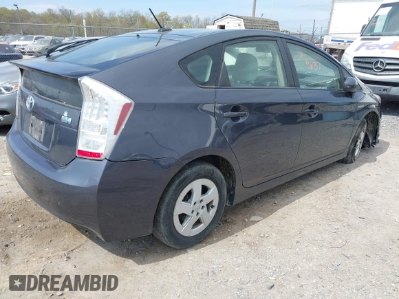 2010 Toyota Prius II with VIN JTDKN3DU5A0140135, listed as a IAAI auction lot 42069637 with 234,536 mi miles. Bid and sale history available at carsss.com. Image 4.