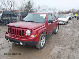 2013 Jeep Patriot Limited z VIN 1C4NJRCB8DD222448, wystawiony jako IAAI lot #41920302 z przebiegiem 177 959 mil mil oraz . Historia ofert i sprzedaży dostępna na DreamBid. Obrazek 17.