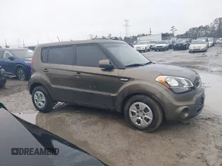 2013 Kia Soul with VIN KNDJT2A51D7506841, listed as a IAAI auction lot 41757317 with 171,439 mi miles. Bid and sale history available at carsss.com. Image 13.