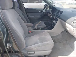 1996 Honda Accord LX with VIN 1HGCD5636TA182464, listed as a IAAI auction lot 41867521 with 191,832 mi miles and . Bid and sale history available at carsss.com. Image 5.