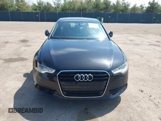 2013 Audi A6 Premium Plus с VIN WAUDFAFC2DN081032, выставлен на аукционе IAAI как лот 42212563 с пробегом 131 601 миль миль и . История ставок и продаж доступна на DreamBid. Изображение 12.