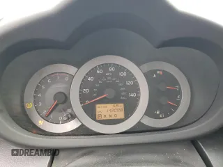 2007 Toyota RAV4 Sport z VIN JTMZK32V475009941, wystawiony jako Copart lot #46884635 z przebiegiem 149 008 mil mil oraz Szkoda całkowita • Salvage title. Historia ofert i sprzedaży dostępna na DreamBid. Obrazek 9.