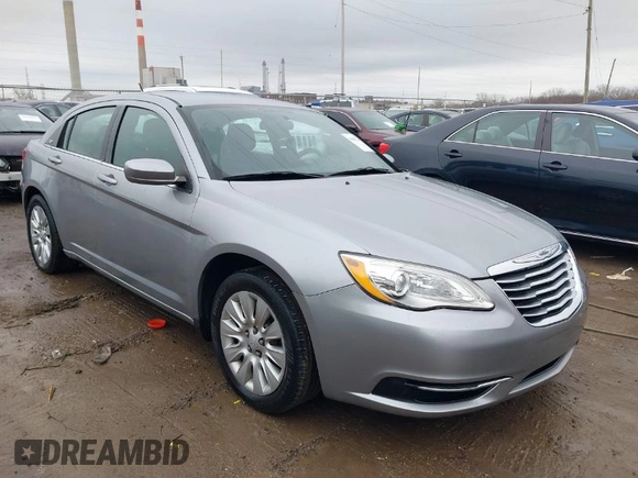 2014 Chrysler 200 LX with VIN 1C3CCBAG6EN171152, listed as a IAAI auction lot 40937790 with 141,865 mi miles. Bid and sale history available at carsss.com. Image 1.
