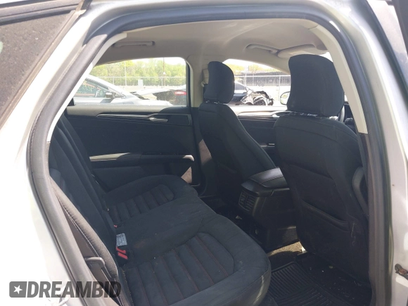 2016 Ford Fusion SE with VIN 3FA6P0H77GR125519, listed as a IAAI auction lot 42151384 with 248,933 mi miles and . Bid and sale history available at carsss.com. Image 8.