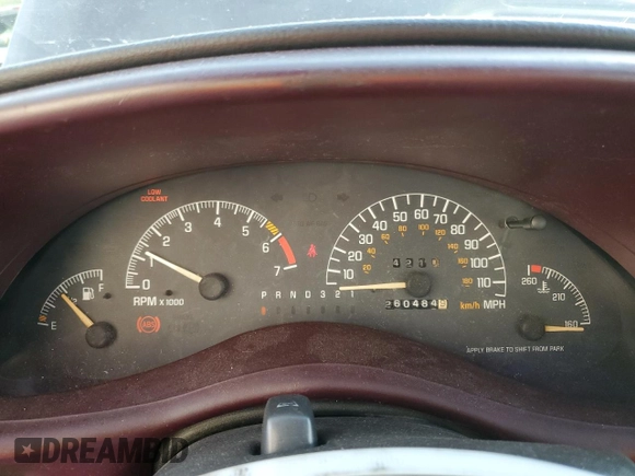 2002 Pontiac Grand Prix GT with VIN 1G2WP12K62F207667, listed as a Copart auction lot 78055364 with 260,484 mi miles and Non Repairable. Bid and sale history available at carsss.com. Image 9.