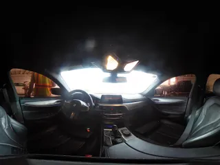 2018 BMW 5 Series 530e с VIN WBAJA9C57JB249475, выставлен на аукционе IAAI как лот 42232097 с пробегом 107 341 миль миль и . История ставок и продаж доступна на DreamBid. Изображение 18.
