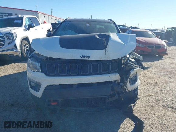 2019 Jeep Compass Trailhawk with VIN 3C4NJDDB4KT748018, listed as a IAAI auction lot 40916087 with 96,755 mi miles and . Bid and sale history available at carsss.com. Image 12.
