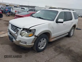 2010 Ford Explorer Eddie Bauer with VIN 1FMEU6EE4AUA01160, listed as a IAAI auction lot 41509239 with 332,843 mi miles. Bid and sale history available at carsss.com. Image 2.