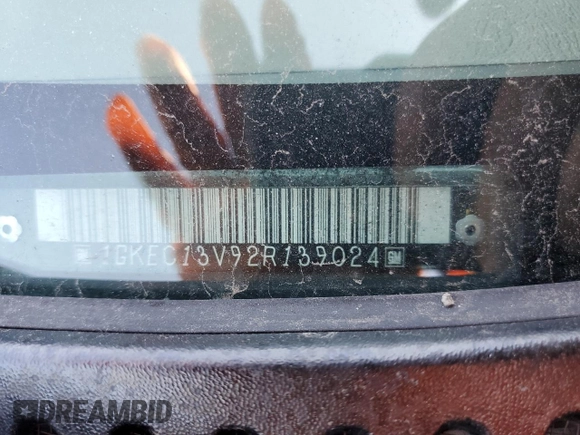 2002 GMC Yukon SLE z VIN 1GKEC13V92R139024, wystawiony jako Copart lot #42669825 z przebiegiem 429 527 mil mil oraz Szkoda całkowita • Salvage title. Historia ofert i sprzedaży dostępna na DreamBid. Obrazek 13.