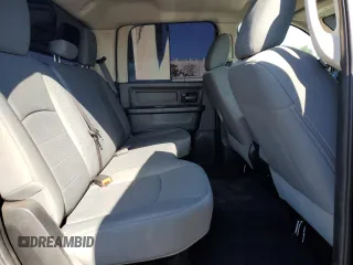 2016 Ram 1500 Tradesman z VIN 1C6RR6KM1GS306677, wystawiony jako Copart lot #72783884 z przebiegiem Nie podano mil oraz Szkoda całkowita • Salvage title. Historia ofert i sprzedaży dostępna na DreamBid. Obrazek 10.