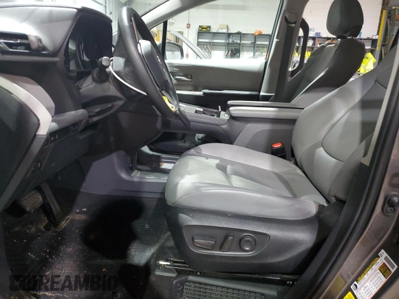 2023 Toyota Sienna XLE with VIN 5TDJSKFC8PS105498, listed as a Copart auction lot 85505984 with 57,823 mi miles and Salvage Title. Bid and sale history available at carsss.com. Image 7.