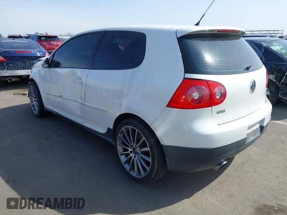 2007 Volkswagen GTI z VIN WVWEV71K47W013650, wystawiony jako IAAI lot #41930561 z przebiegiem 154 634 mil mil oraz . Historia ofert i sprzedaży dostępna na DreamBid. Obrazek 3.
