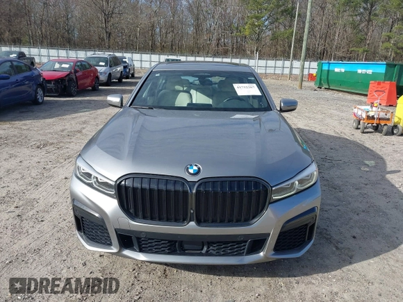 2022 BMW 7 Series 740i with VIN WBA7T2C06NCH23175, listed as a IAAI auction lot 41752367 with 112,979 mi miles and . Bid and sale history available at carsss.com. Image 12.