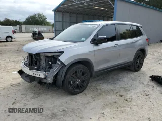 2019 Honda Passport Sport with VIN 5FNYF7H26KB009774, listed as a Copart auction lot 81044494 with 17,154 mi miles and Salvage Title. Bid and sale history available at carsss.com. Image 1.