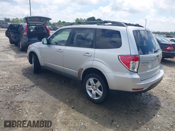 2010 Subaru Forester X Premium с VIN JF2SH6CC3AH751091, выставлен на аукционе IAAI как лот 42537003 с пробегом 155 534 миль миль и . История ставок и продаж доступна на DreamBid. Изображение 3.