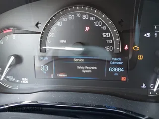 2018 Cadillac XT5 Luxury FWD with VIN 1GYKNCRS2JZ174756, listed as a IAAI auction lot 42192036 with 63,684 mi miles and . Bid and sale history available at carsss.com. Image 7.