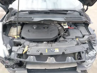 2013 Ford Escape SE with VIN 1FMCU9G95DUA03948, listed as a IAAI auction lot 41666358 with 233,187 mi miles. Bid and sale history available at carsss.com. Image 10.