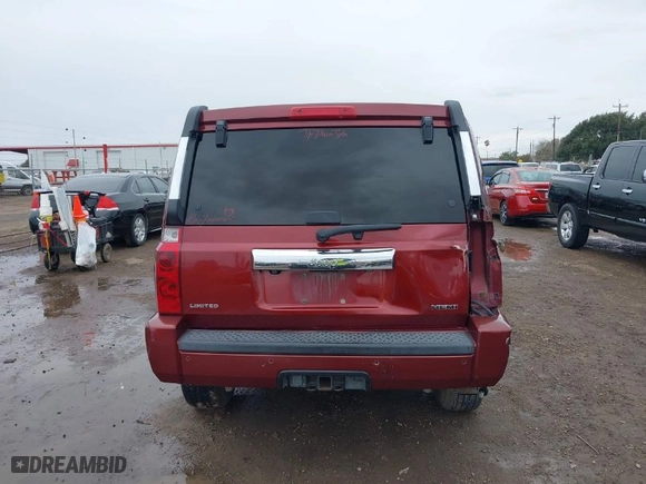 2008 Jeep Commander Limited with VIN 1J8HH58238C110087, listed as a IAAI auction lot 41401298 with 333,799 mi miles. Bid and sale history available at carsss.com. Image 16.