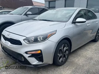 2019 Kia Forte LXS with VIN 3KPF24AD1KE106772, listed as a Copart auction lot 64288275 with 36,832 mi miles and Clean title. Bid and sale history available at DreamBid. Image 2.