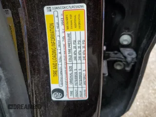 2020 Chevrolet Suburban LS z VIN 1GNSCGKC7LR218296, wystawiony jako Copart lot #61767105 z przebiegiem 118 405 mil mil oraz Szkoda całkowita • Salvage title. Historia ofert i sprzedaży dostępna na DreamBid. Obrazek 14.