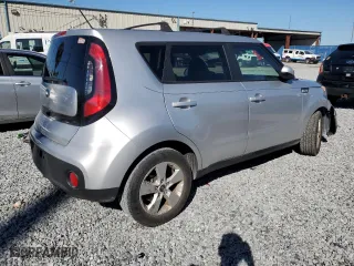 2019 Kia Soul with VIN KNDJN2A2XK7678413, listed as a Copart auction lot 45387425 with 33,877 mi miles and Non Repairable. Bid and sale history available at carsss.com. Image 3.