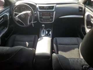2018 Nissan Altima SV with VIN 1N4AL3AP0JC111453, listed as a Copart auction lot 54660045 with 121,580 mi miles and Salvage Title. Bid and sale history available at DreamBid. Image 8.
